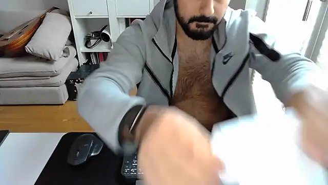 Snapshot of Velvetvoyager69 chatting on 3, 12, 2025 Velvetvoyager69 online show from 3, 12, 2025