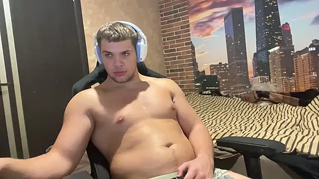 MusclePhantom online show from 10, 11, 2025