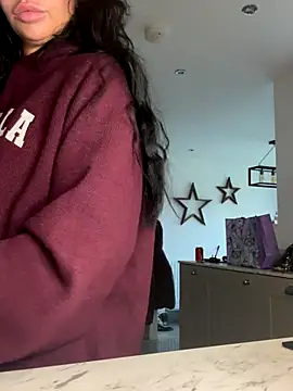 Snapshot of BELLABLACKXUK chatting on 12, 11, 2025 BELLABLACKXUK online show from 12, 11, 2025