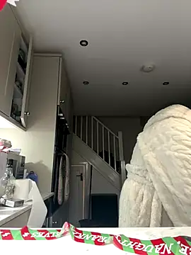 Snapshot of BELLABLACKXUK chatting on 5, 12, 2025 BELLABLACKXUK online show from 5, 12, 2025