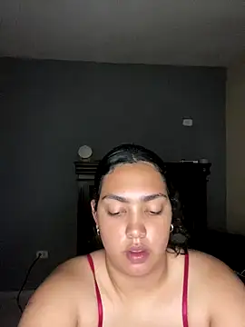 Snapshot of Karolineswettt chatting on 12, 9, 2025 Karolineswettt online show from 12, 9, 2025