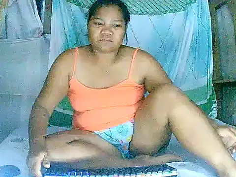 hotmom carcar online show from 17, 4, 2026