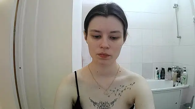 EdlinEngelby online show from 19, 11, 2025