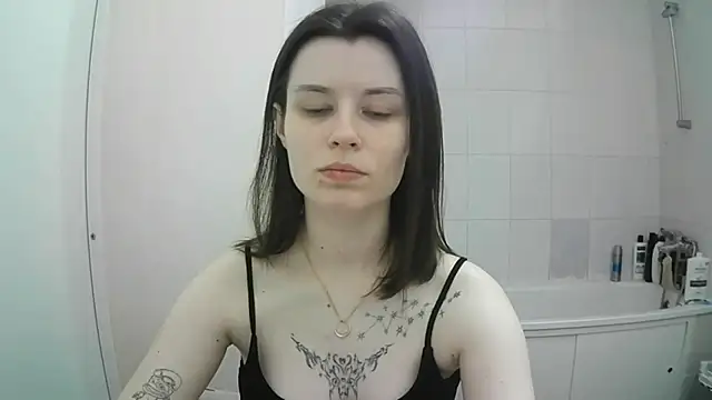 EdlinEngelby online show from 1, 12, 2025