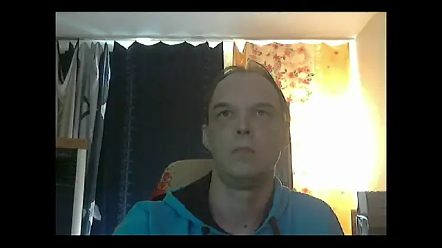 Snapshot of Jenner84 chatting on 14, 9, 2025 Jenner84 online show from 14, 9, 2025