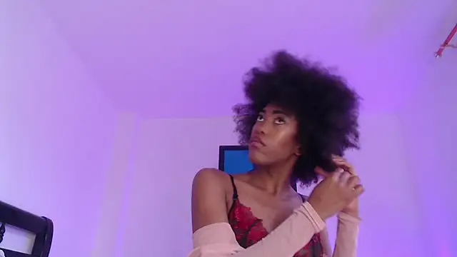 lucyymaximo online show from 27, 3, 2026