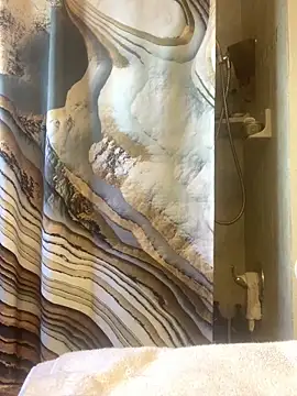 shakeweight online show from 21, 3, 2026