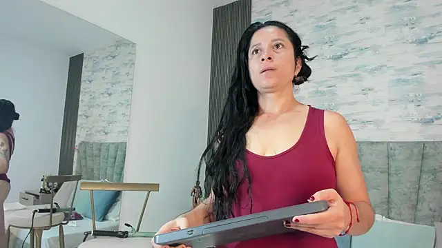 ShanelEvans online show from 12, 1, 2026