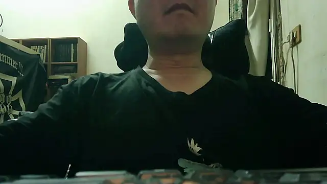 Snapshot of PIGBABY-LOVE chatting on 12, 4, 2026 PIGBABY-LOVE online show from 12, 4, 2026