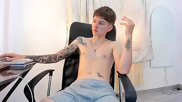 Snapshot of jake_kylee chatting on 3, 10, 2025 jake kylee online show from 3, 10, 2025