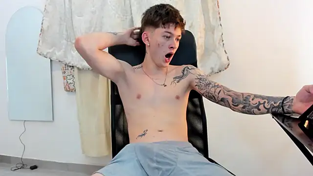 Snapshot of jake_kylee chatting on 5, 11, 2025 jake kylee online show from 5, 11, 2025