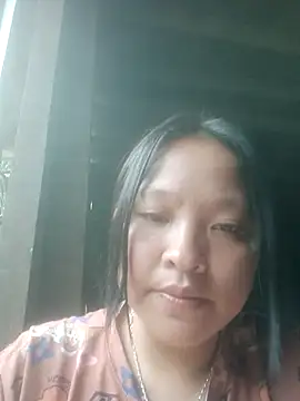Snapshot of MuiNay chatting on 18, 9, 2025 MuiNay online show from 18, 9, 2025
