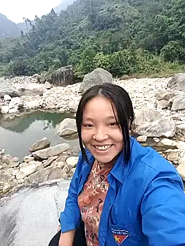 MuiNay online show from 31, 10, 2025