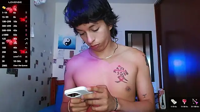 Snapshot of DannyPhantom555 chatting on 27, 11, 2025 DannyPhantom555 online show from 27, 11, 2025