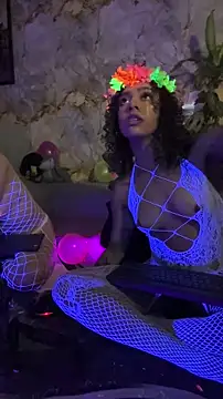 hannachris- online show from 28, 10, 2025