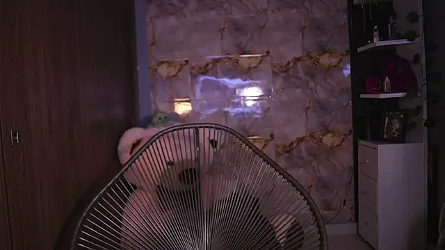 hannachris- online show from 7, 1, 2026