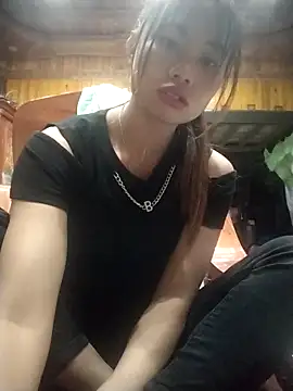 Snapshot of Dung-Thao19 chatting on 5, 10, 2025 Dung-Thao19 online show from 5, 10, 2025