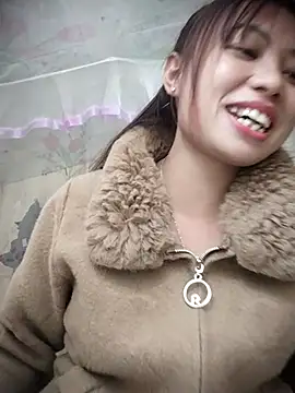 Snapshot of Dung-Thao19 chatting on 26, 11, 2025 Dung-Thao19 online show from 26, 11, 2025