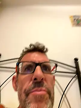 gigolobcn online show from 3, 10, 2025