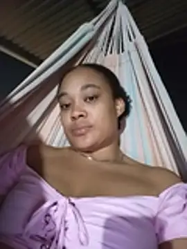 Snapshot of dahian_charlote02 chatting on 15, 7, 2026 dahian charlote02 online show from 15, 7, 2026