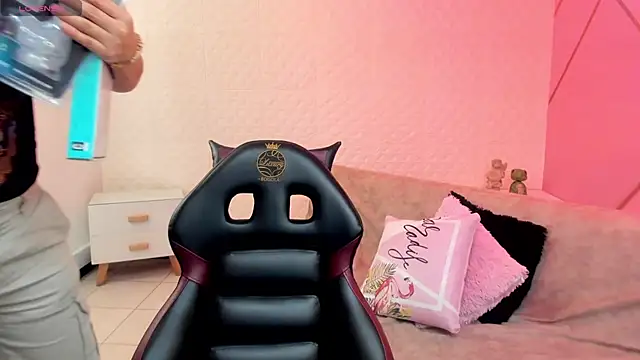 Eva mermaid online show from 16, 3, 2026