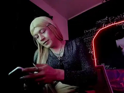 Snapshot of Megam_ chatting on 15, 9, 2025 Megam  online show from 15, 9, 2025