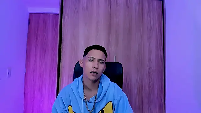 Snapshot of Toy_boy777 chatting on 16, 2, 2026 Toy boy777 online show from 16, 2, 2026