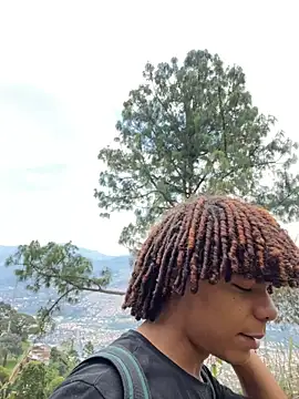 Alexis Spicter online show from 20, 9, 2025