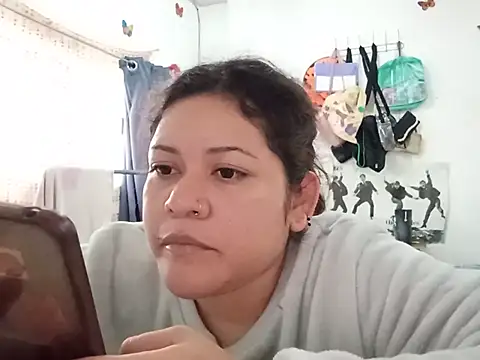 Snapshot of Kitty_WetXxX chatting on 25, 6, 2026 Kitty WetXxX online show from 25, 6, 2026