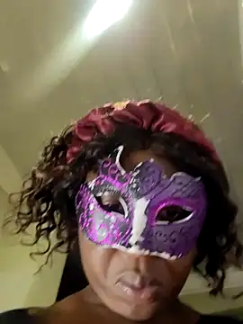 malaika1999 online show from 4, 3, 2026