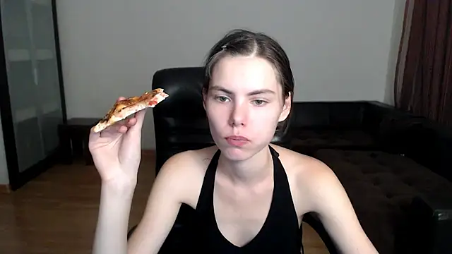 AmelieReve online show from 24, 9, 2025