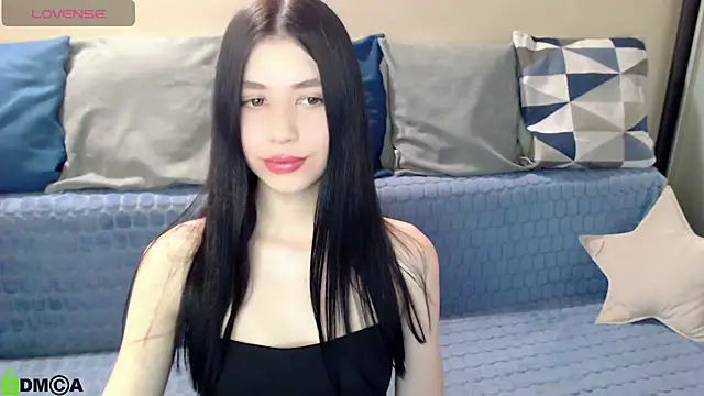 SelinLi online show from 11, 4, 2026