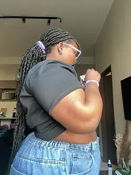 Snapshot of CurvyCocoxxx chatting on 31, 5, 2026 CurvyCocoxxx online show from 31, 5, 2026