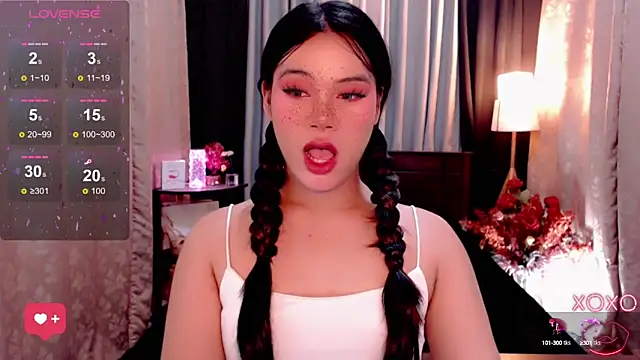 Snapshot of IamRaeganDolls69 chatting on 27, 9, 2025 IamRaeganDolls69 online show from 27, 9, 2025