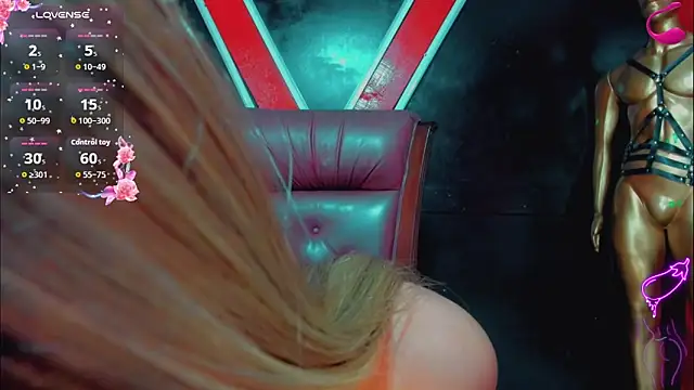 Britany montiel online show from 28, 10, 2025