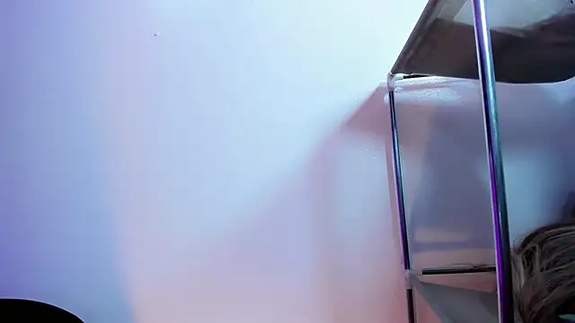 Britany montiel online show from 15, 4, 2026