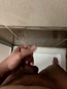 Erenn9972 online show from 5, 10, 2025