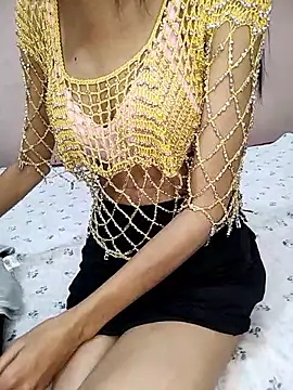 Pyari baby87 online show from 23, 10, 2025