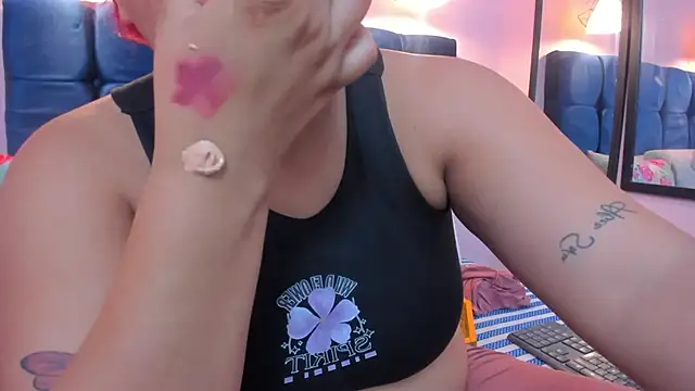 Snapshot of neferet_opal chatting on 12, 2, 2026 neferet opal online show from 12, 2, 2026
