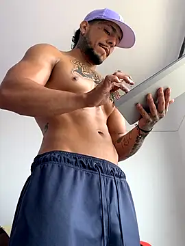 Snapshot of DeimonOficial chatting on 25, 9, 2025 DeimonOficial online show from 25, 9, 2025