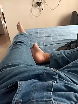 comobucetinhas online show from 8, 9, 2025