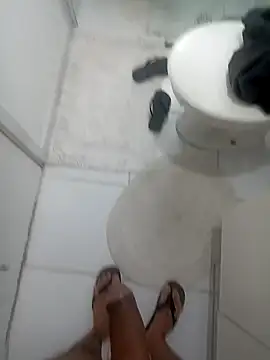 comobucetinhas online show from 9, 10, 2025