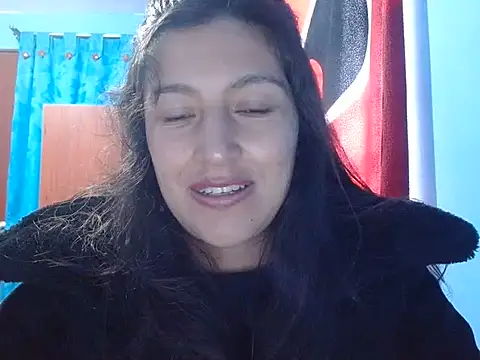 Snapshot of SarahFriendly chatting on 7, 7, 2026 SarahFriendly online show from 7, 7, 2026