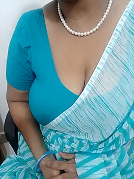 Snapshot of tami_lavanya chatting on 16, 4, 2026 tami lavanya online show from 16, 4, 2026