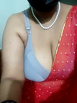 Snapshot of tami_lavanya chatting on 8, 5, 2026 tami lavanya online show from 8, 5, 2026