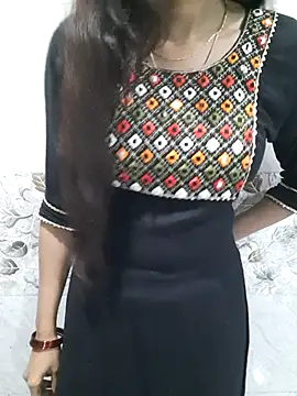 Aarti-kumri online show from 11, 2, 2026