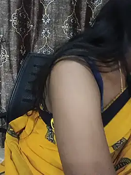 Snapshot of kavya-telugu84 chatting on 17, 6, 2026 kavya-telugu84 online show from 17, 6, 2026
