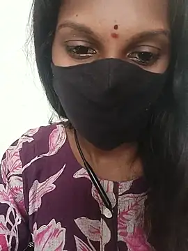 Snapshot of kavya-telugu84 chatting on 25, 7, 2026 kavya-telugu84 online show from 25, 7, 2026