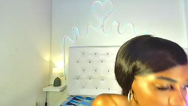 Snapshot of tatixxxvega chatting on 17, 9, 2025 tatixxxvega online show from 17, 9, 2025