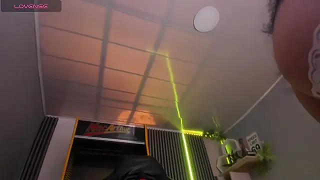 Jenie fire  online show from 4, 12, 2025